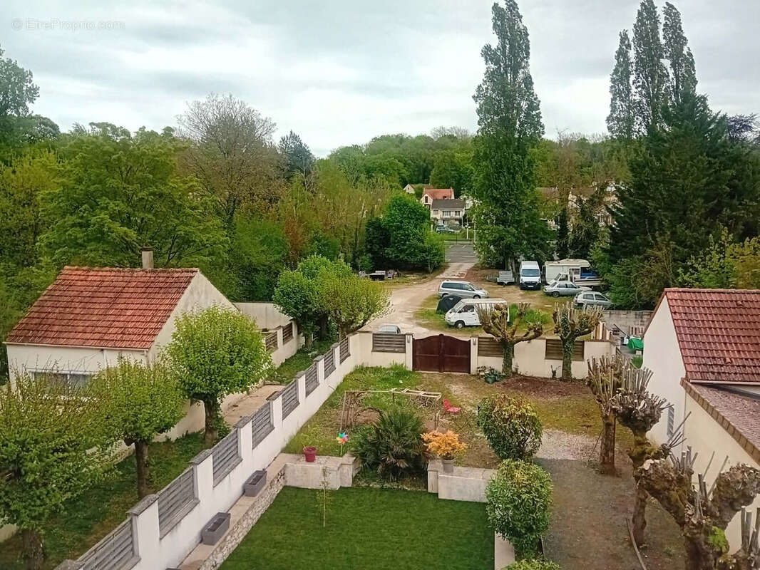 Appartement à HERICY