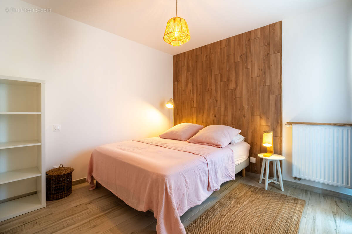 Appartement à SIX-FOURS-LES-PLAGES