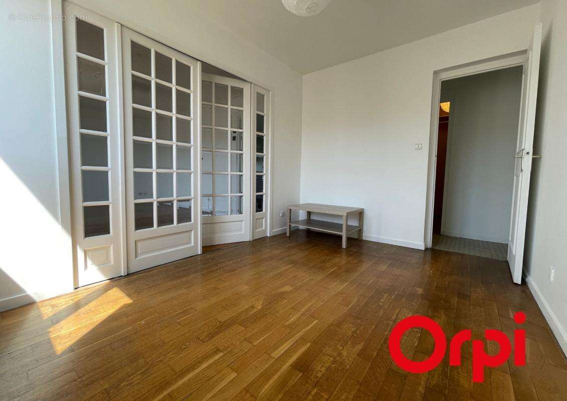 Appartement à VENISSIEUX