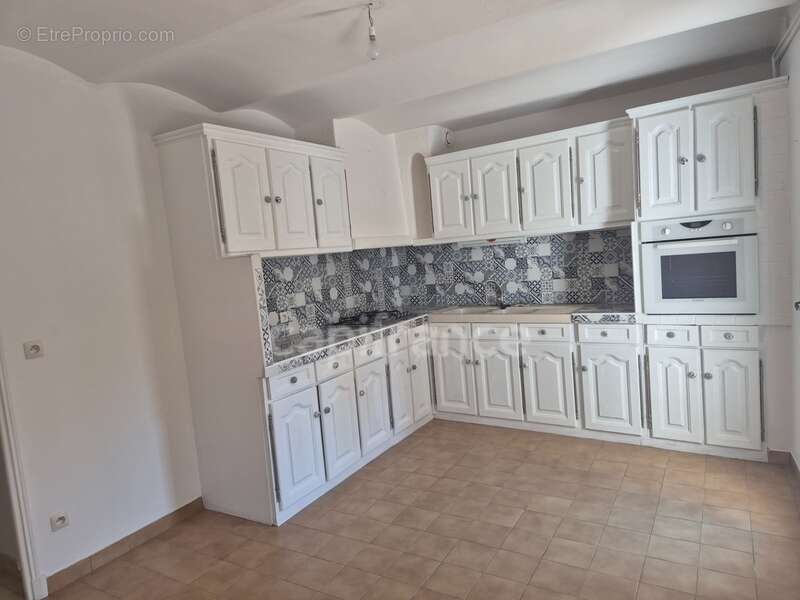 Appartement à LEZAN