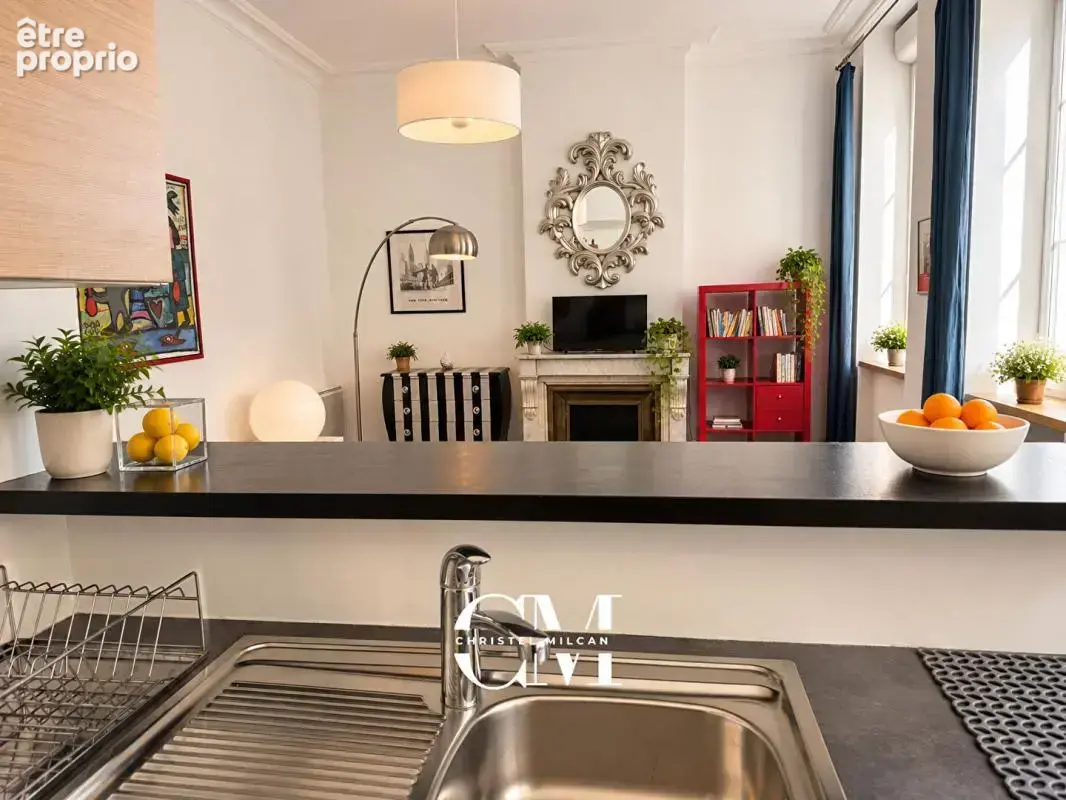 Appartement en pierre de 62 m², saint Seurin, jardin public - photo 6
