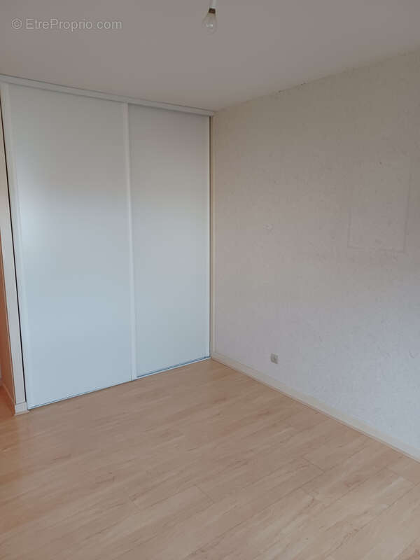 Appartement à LE PEAGE-DE-ROUSSILLON