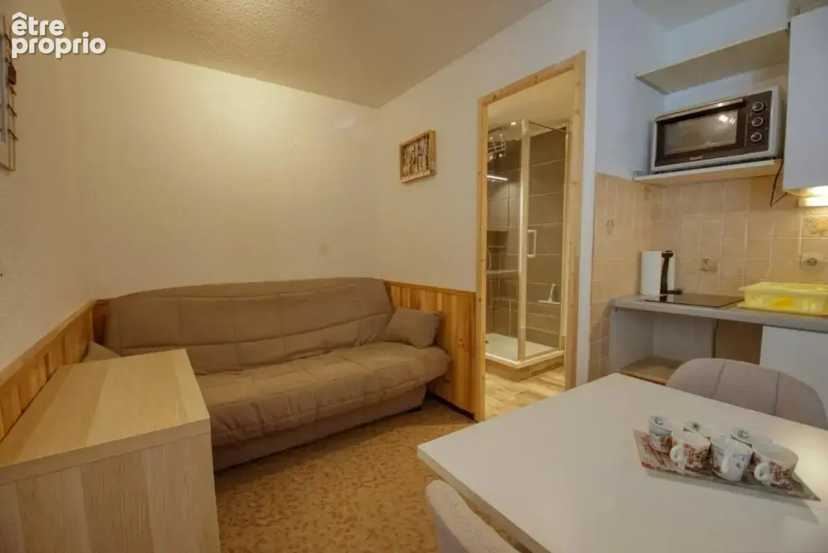 Appartement à MORILLON