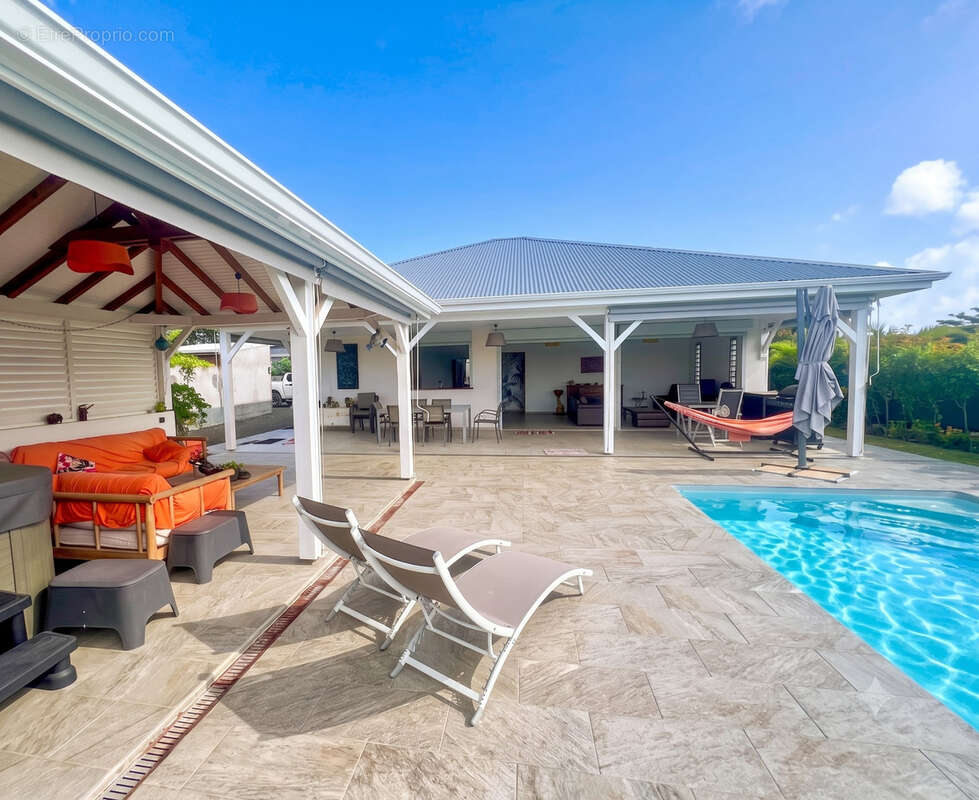 Villa contemporaine de plain pied Piscine Jardin 683m2 - photo 2