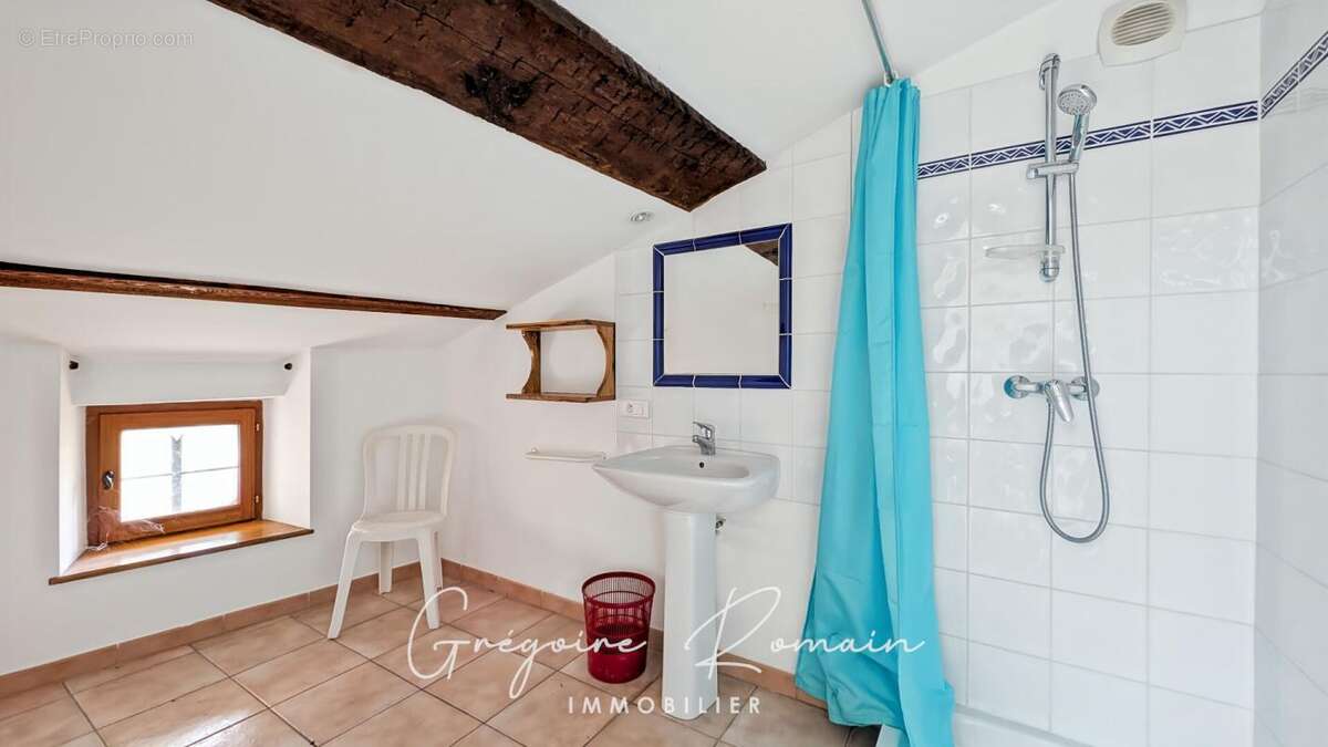 Maison à BANON