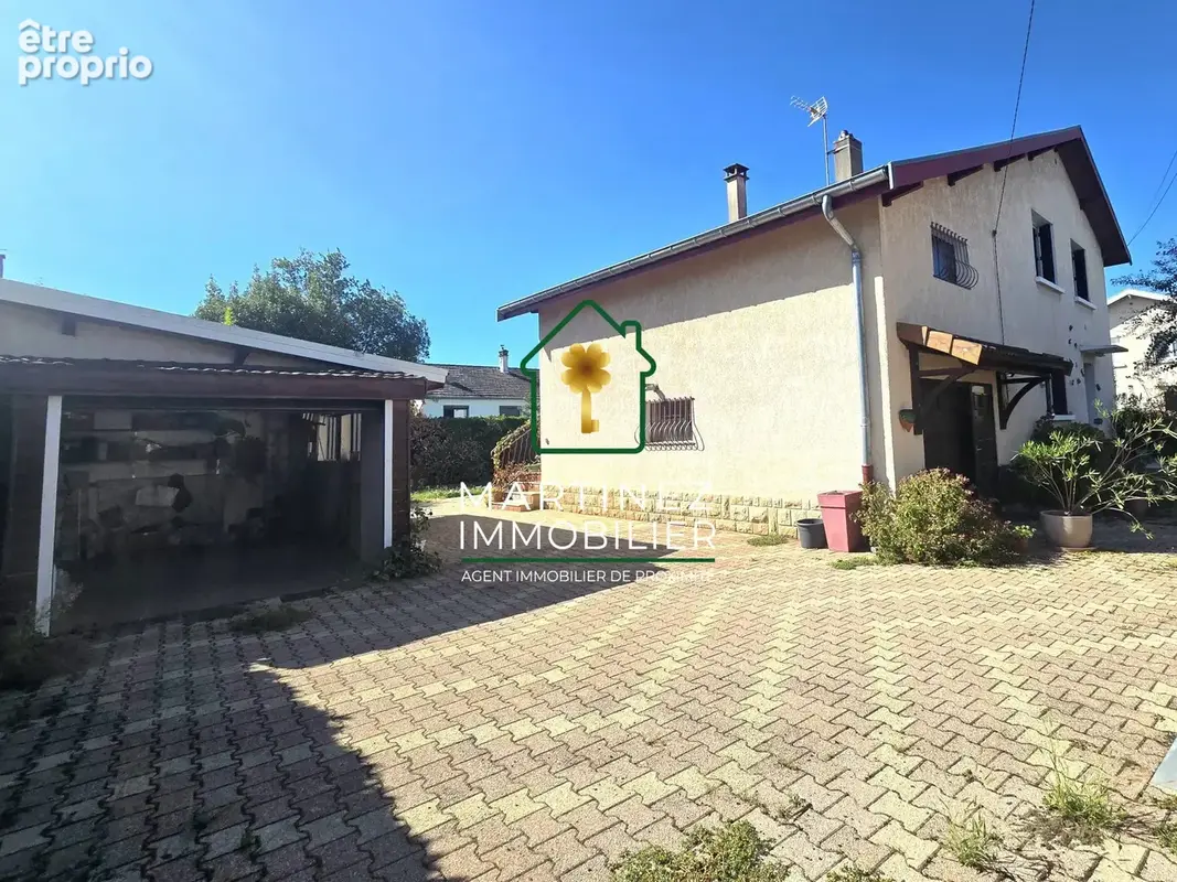 Maison 4 pièces 97 m² à vendre à Meyzieu (69330) - photo 2