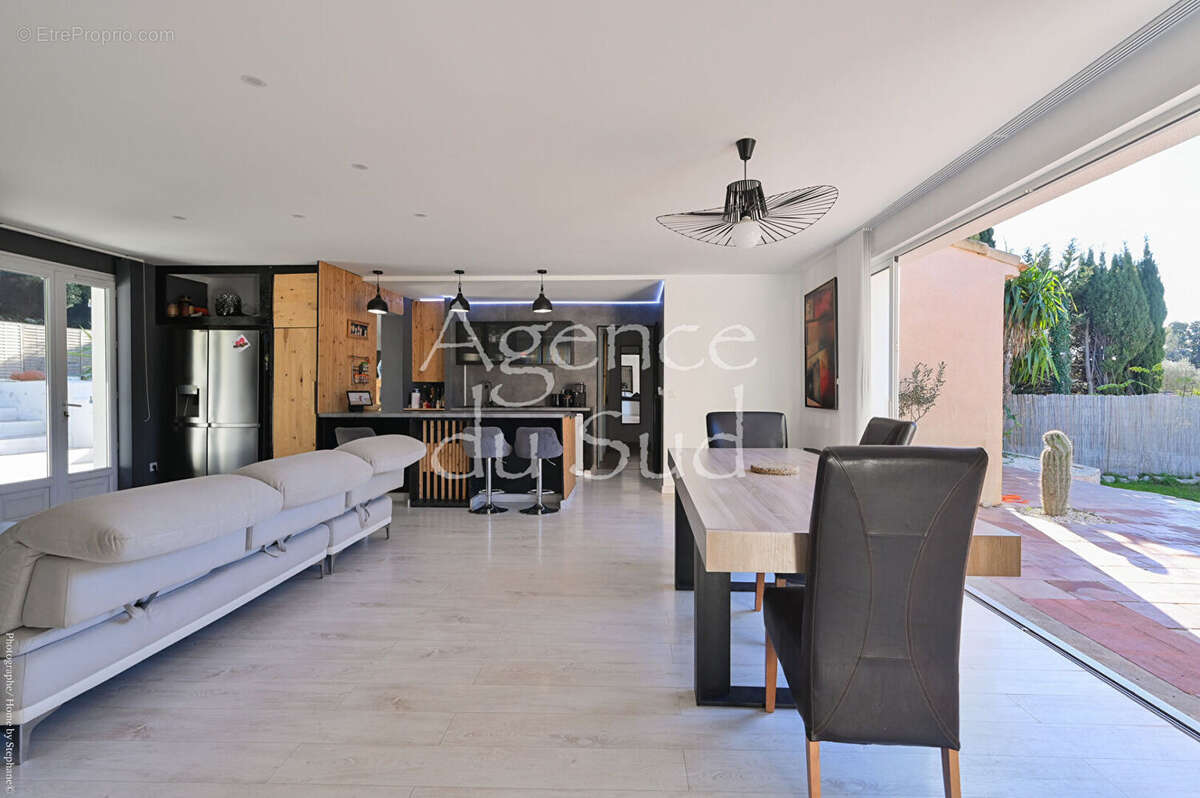 Maison à SANARY-SUR-MER