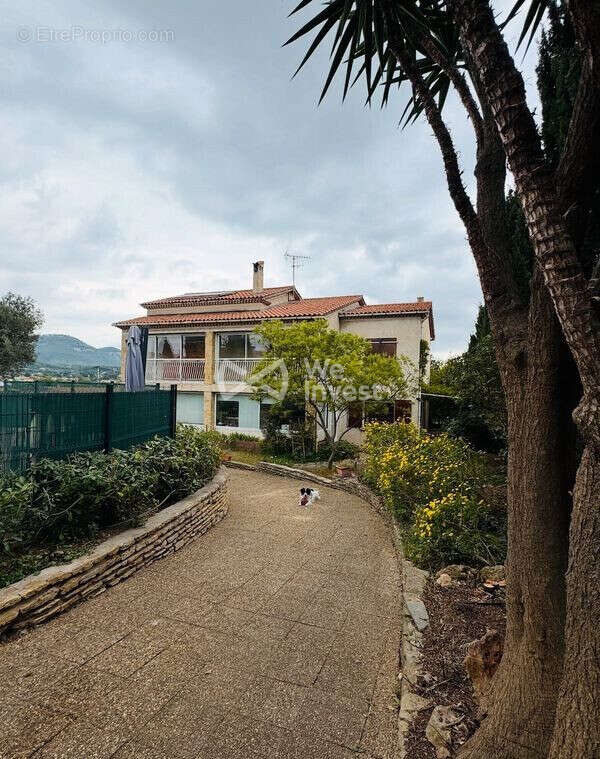 Maison à SANARY-SUR-MER