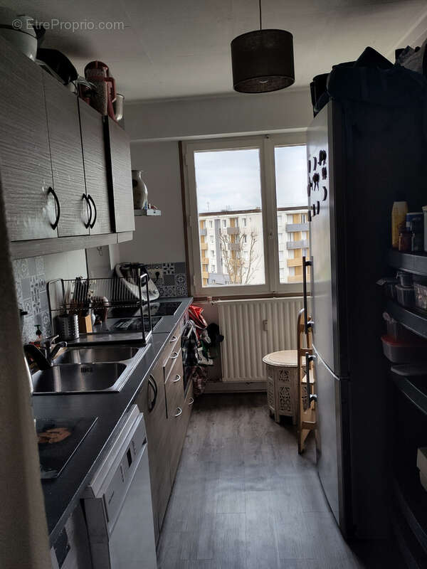 Appartement à SAINT-MICHEL-SUR-ORGE