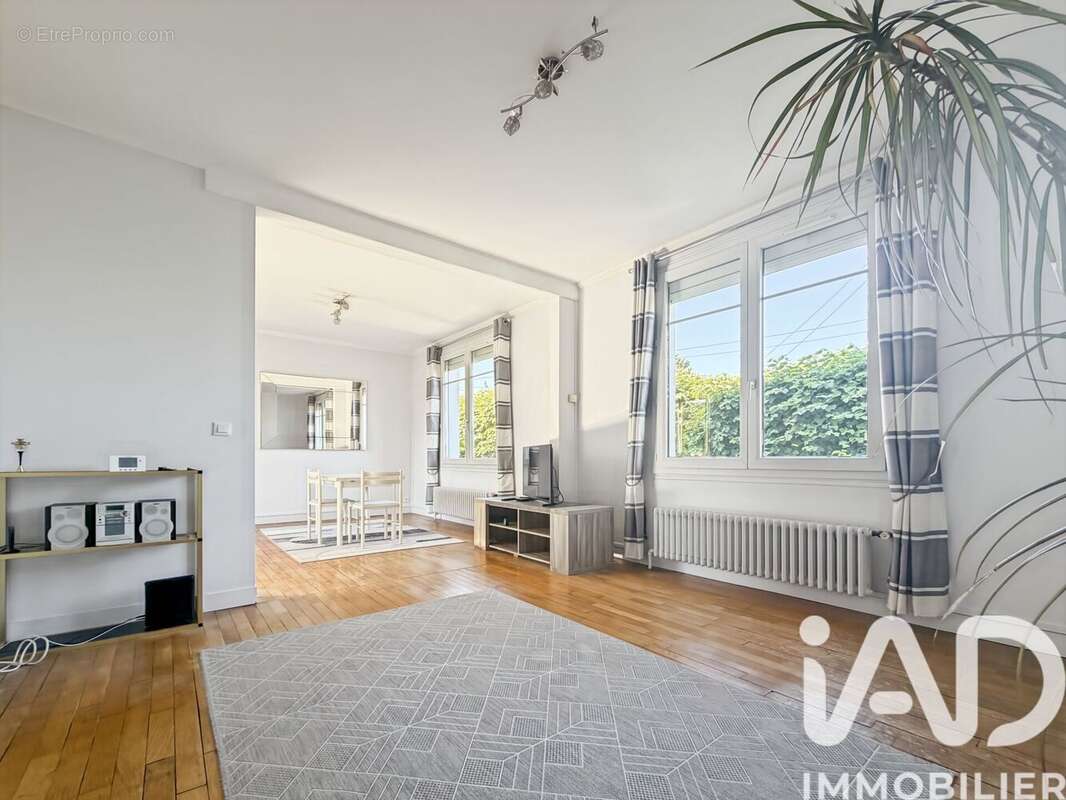 Photo 5 - Maison à CHAMPS-SUR-MARNE