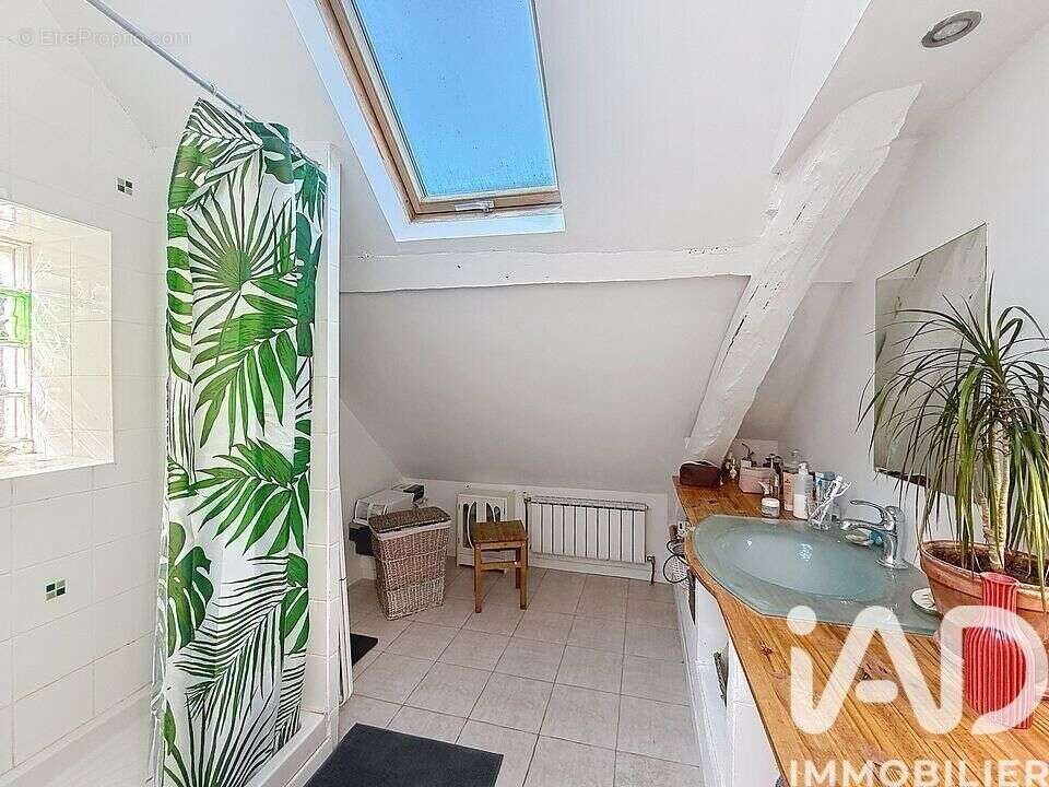 Photo 8 - Maison à SERGINES