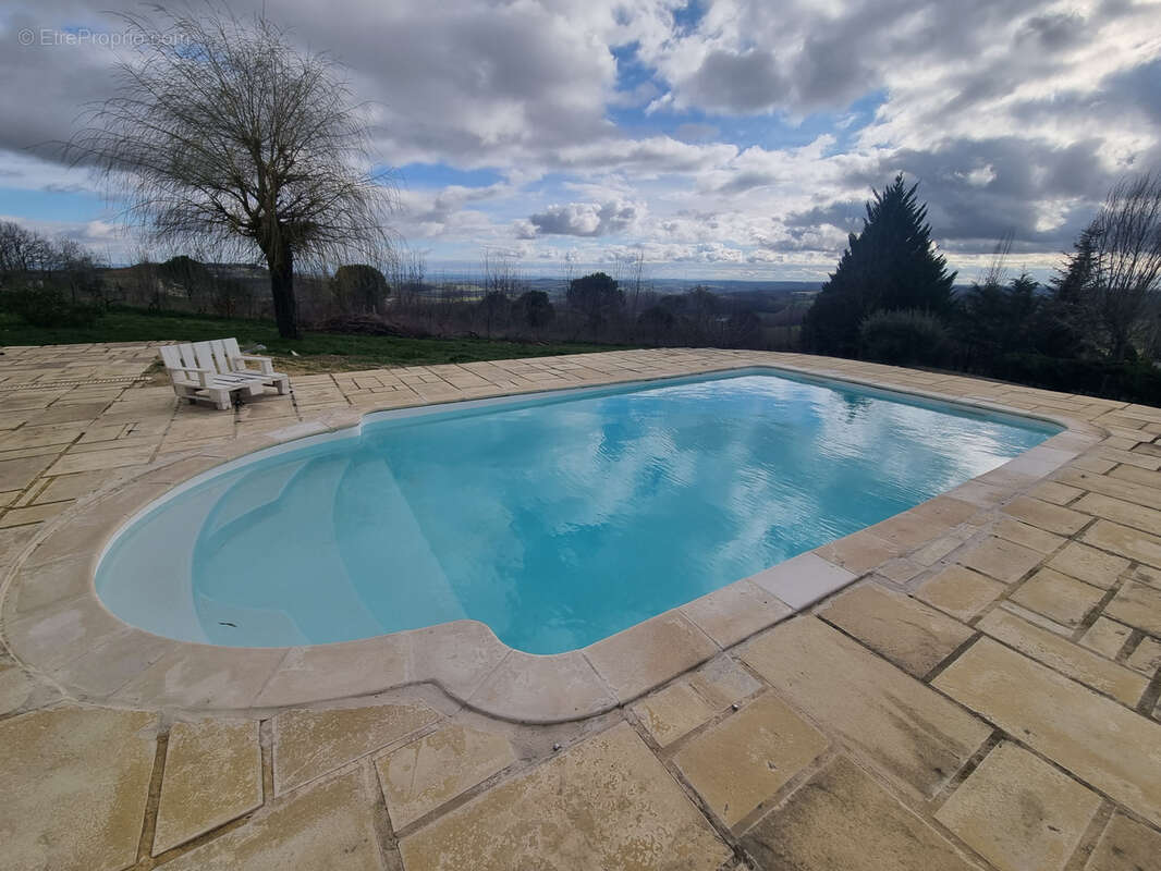 Maison à MONTPEZAT-DE-QUERCY