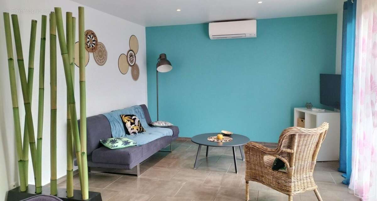 Maison à VALLON-PONT-D&#039;ARC