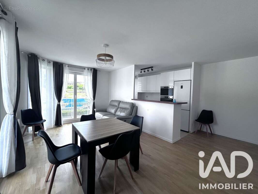 Photo 2 - Appartement à LAGNY-SUR-MARNE