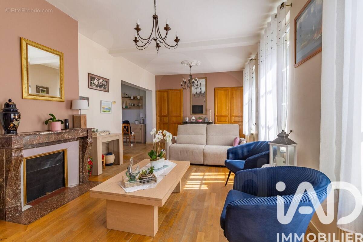 Photo 1 - Maison à NOYON