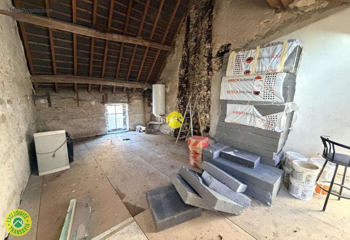 Maison à CHATEAUNEUF-SUR-CHER