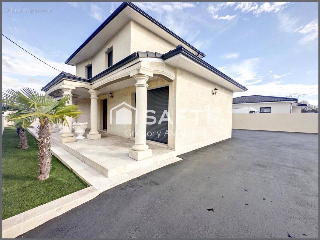 Photo 1 - Maison à AMBARES-ET-LAGRAVE