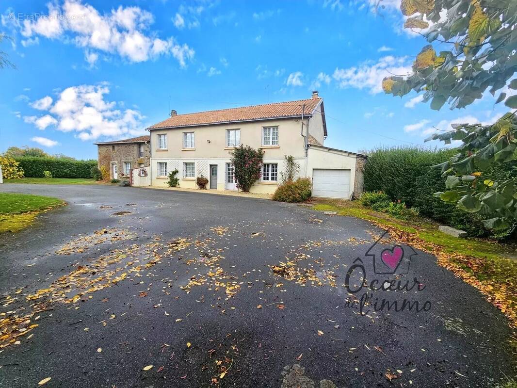 Maison à TOUTLEMONDE