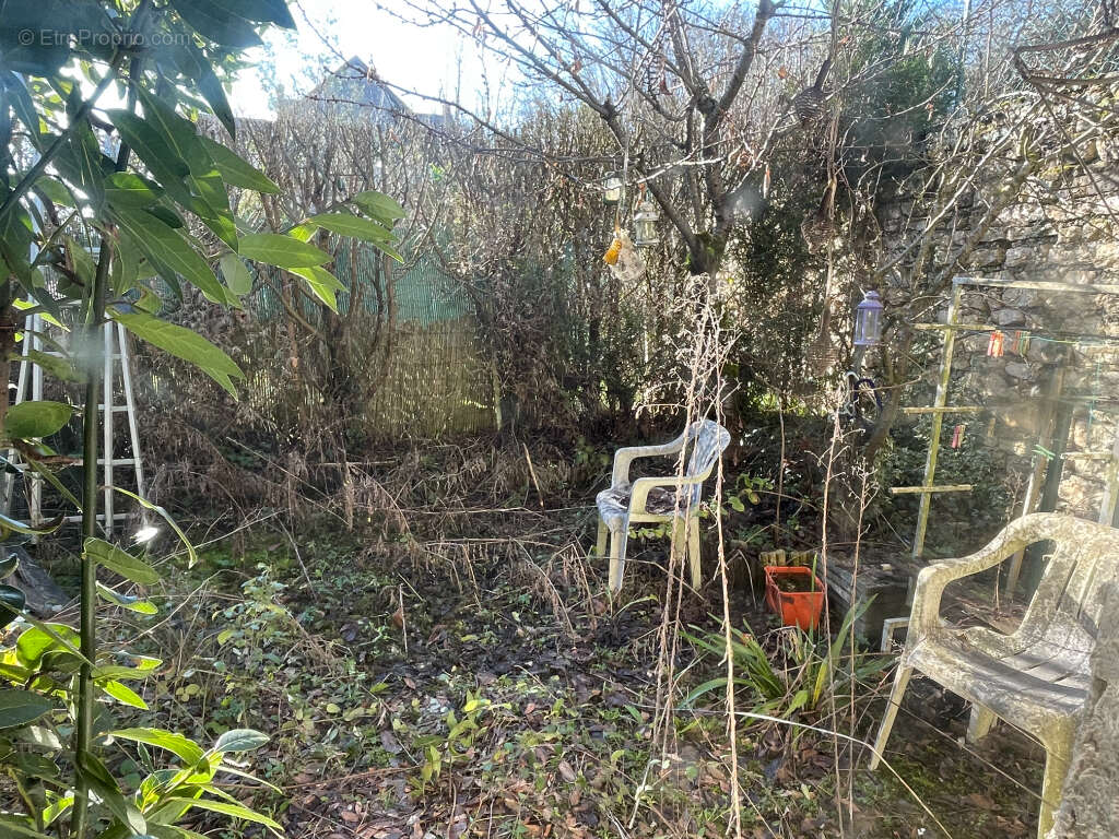Maison à COSNE-COURS-SUR-LOIRE