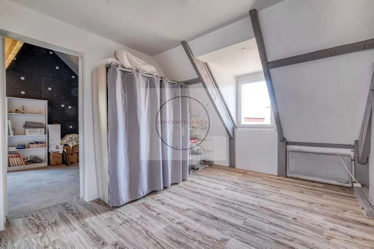 Maison à JOUY-SUR-MORIN