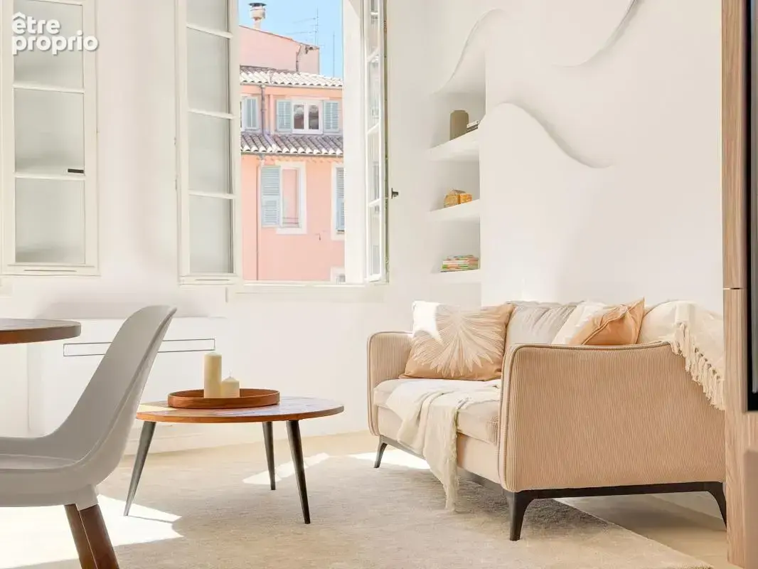 2 pièces - 40 m2 - Vieux Nice - photo 2