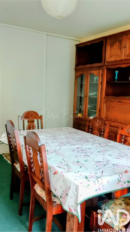 Photo 1 - Appartement à COURBEVOIE