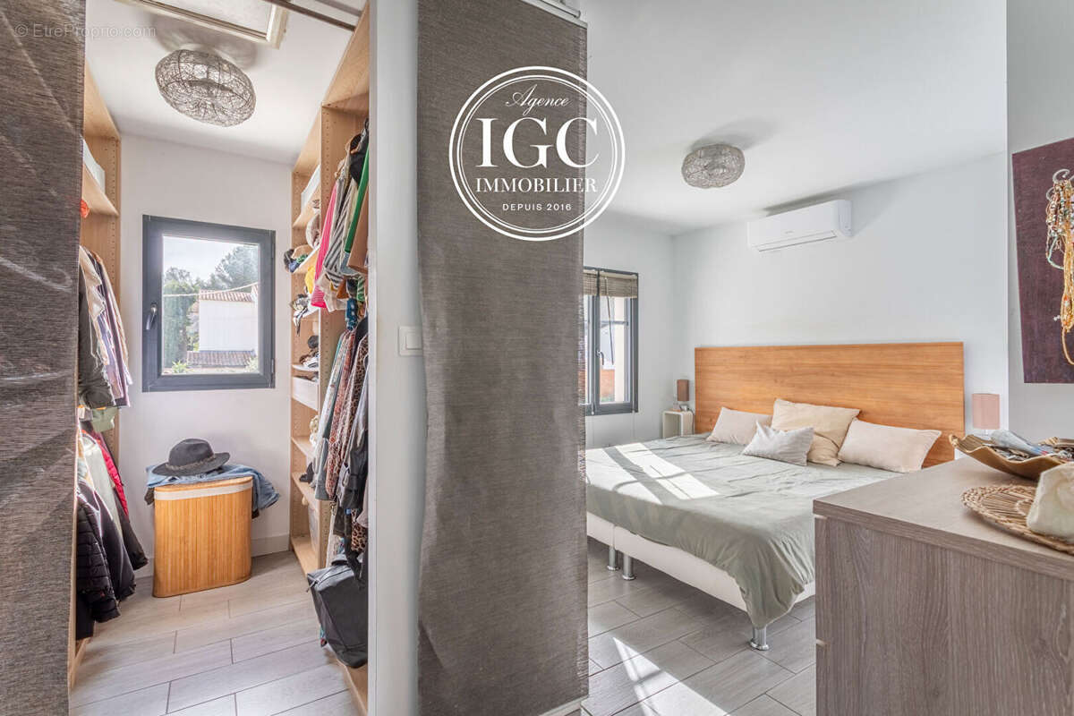 Maison à ENSUES-LA-REDONNE