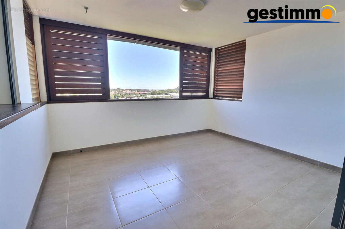 Appartement 53 m² à Remire-Montjoly  - photo 5