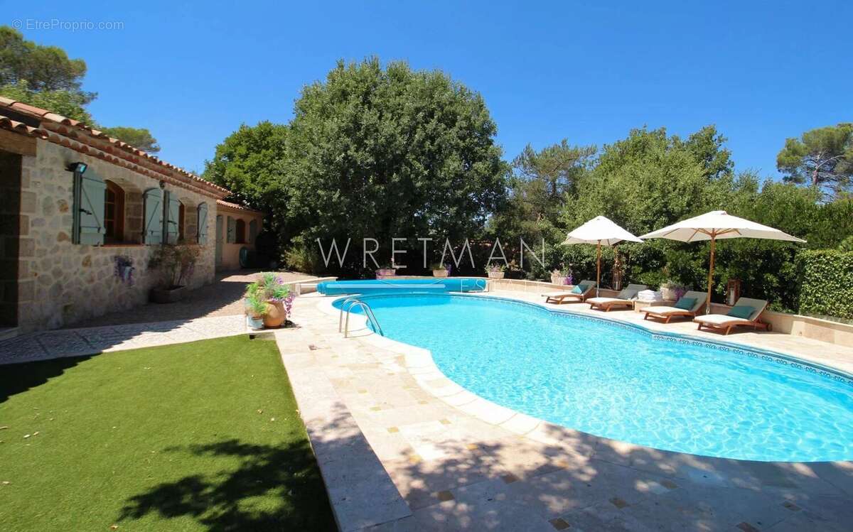 Maison à FAYENCE