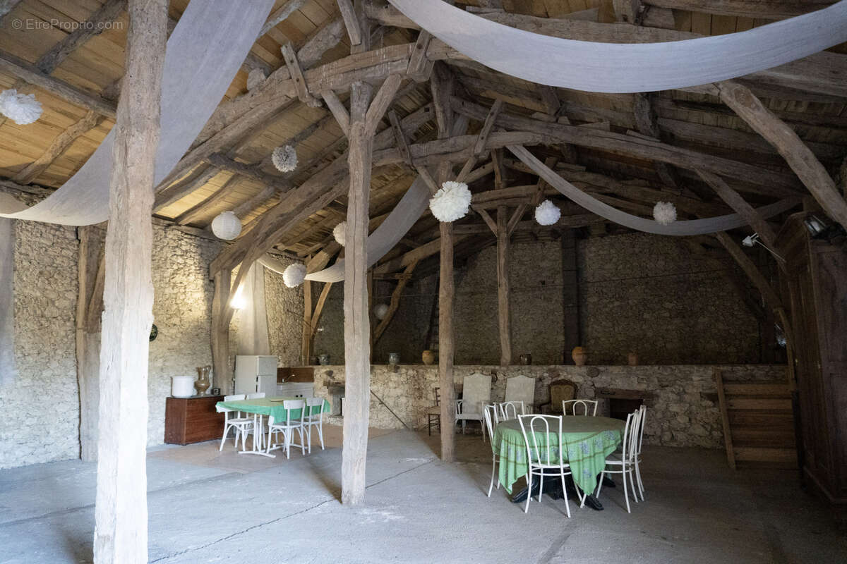 Maison à BRASSAC