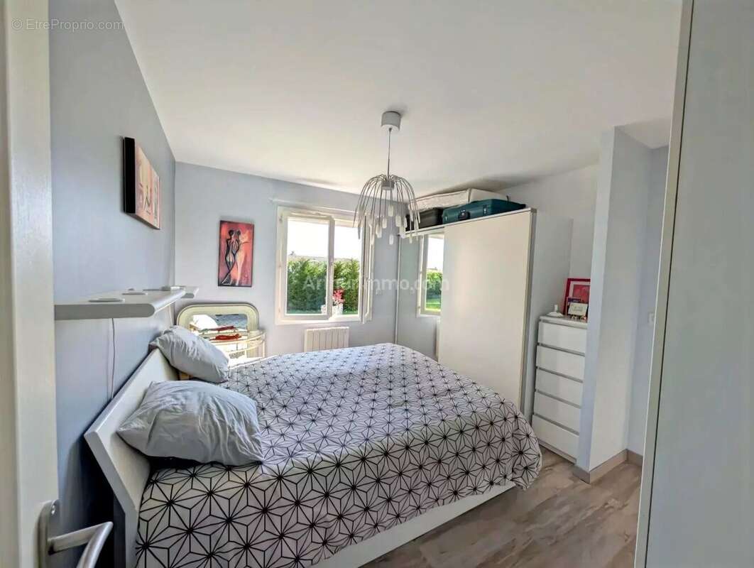 Maison à CAMPS-SUR-L'ISLE