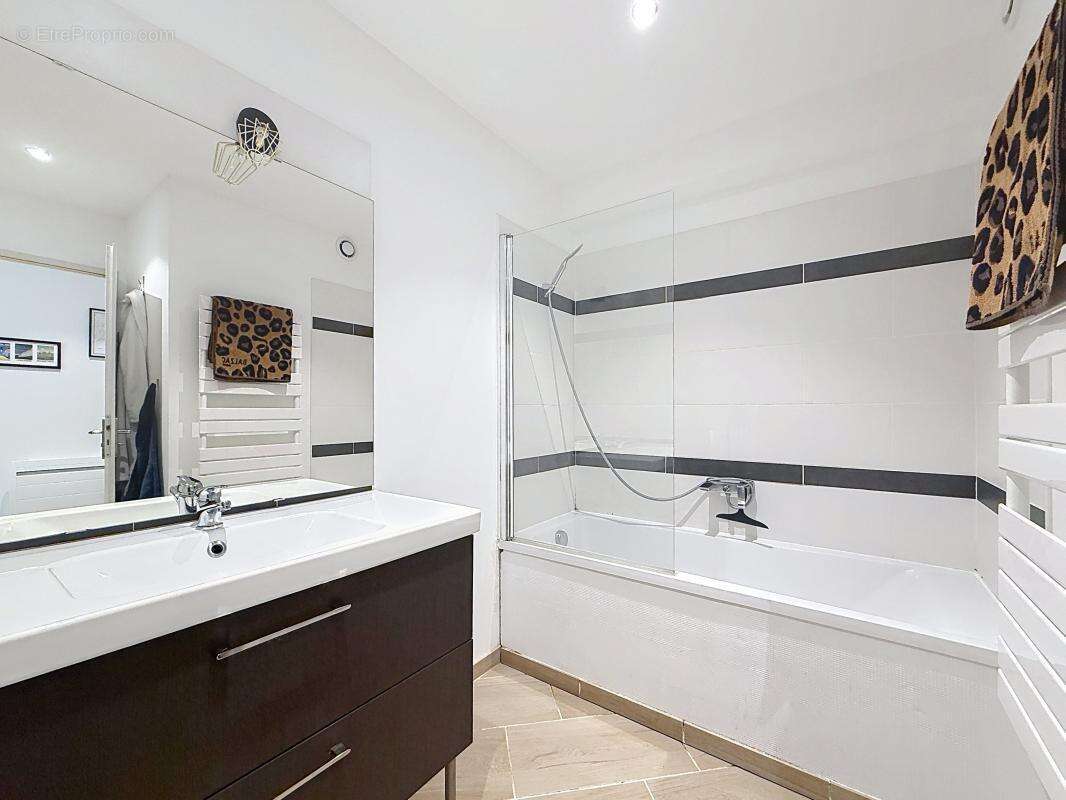Appartement à CALUIRE-ET-CUIRE