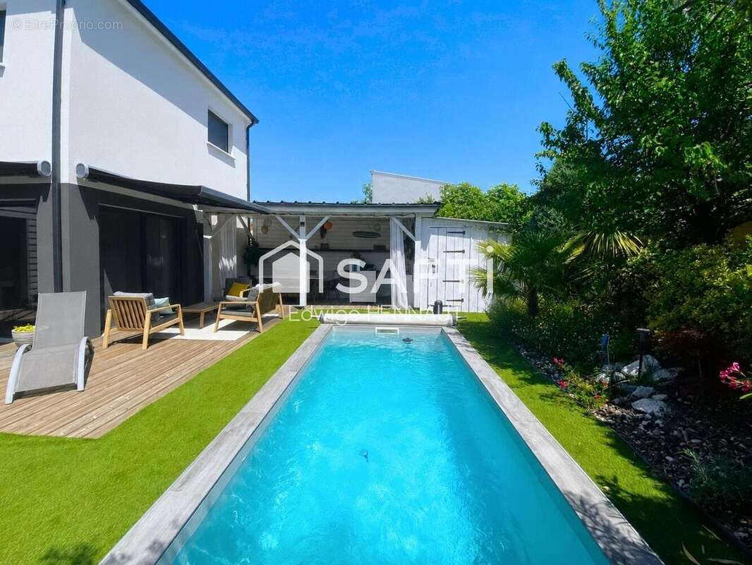 Photo 2 - Maison à PAREMPUYRE