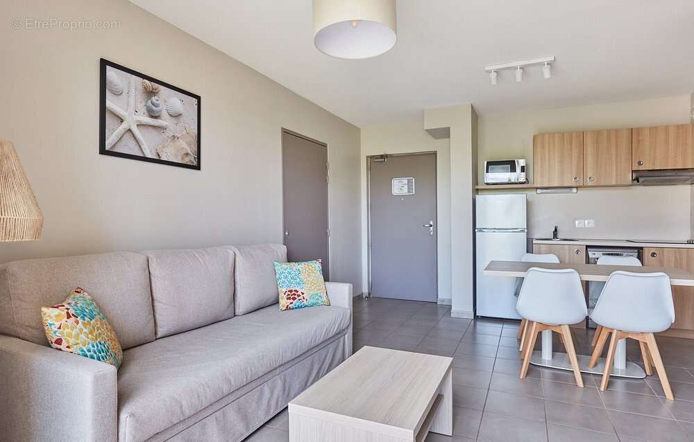 Appartement à LA LONDE-LES-MAURES