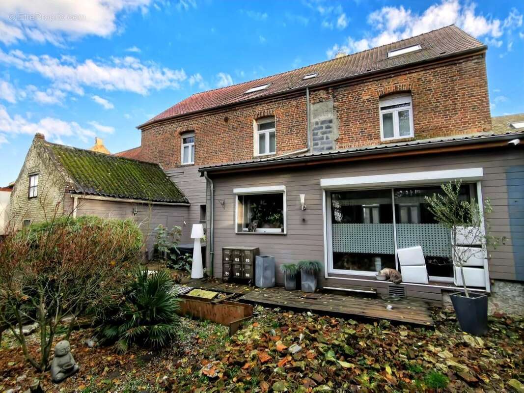 Maison à LECLUSE