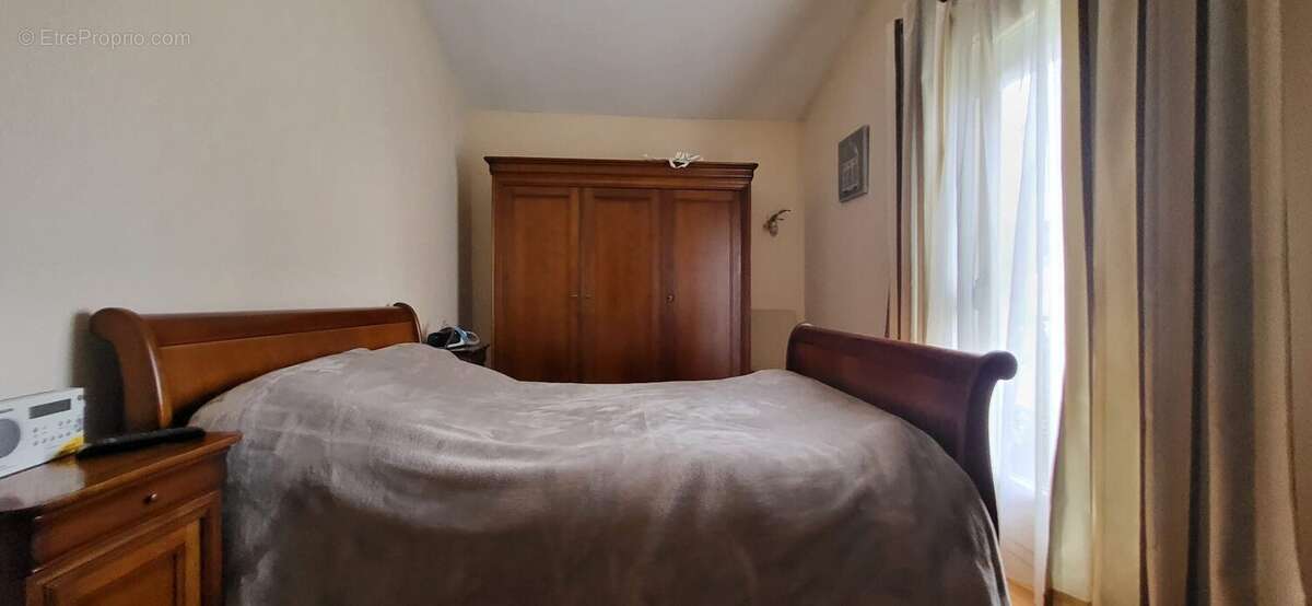 Maison à LES CLAYES-SOUS-BOIS