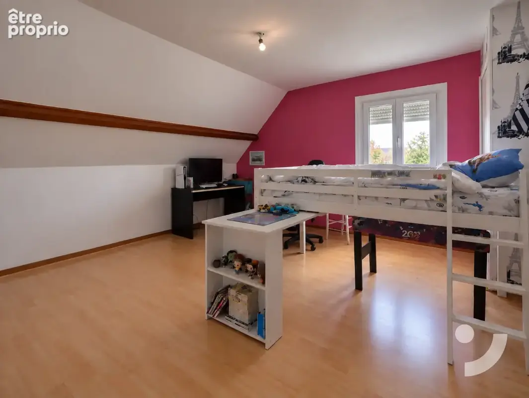 Maison familiale de 187 m2 avec grand terrain, confort de plain-pied et sous-sol complet à Aÿ - photo 14