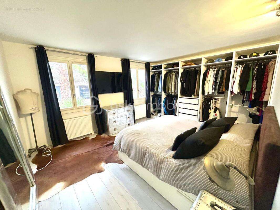 Maison à LONGJUMEAU