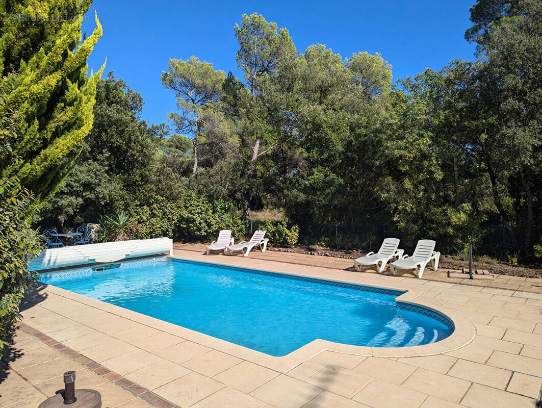 Maison à SILLANS-LA-CASCADE