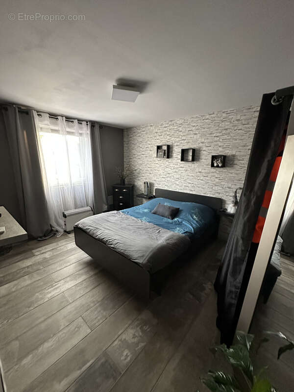 Maison à SAINT-PIERREMONT