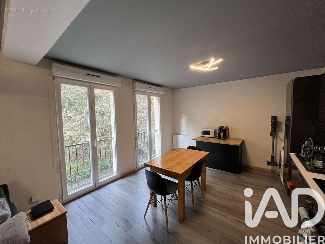 Photo 2 - Appartement à SAINT-GENIX-SUR-GUIERS