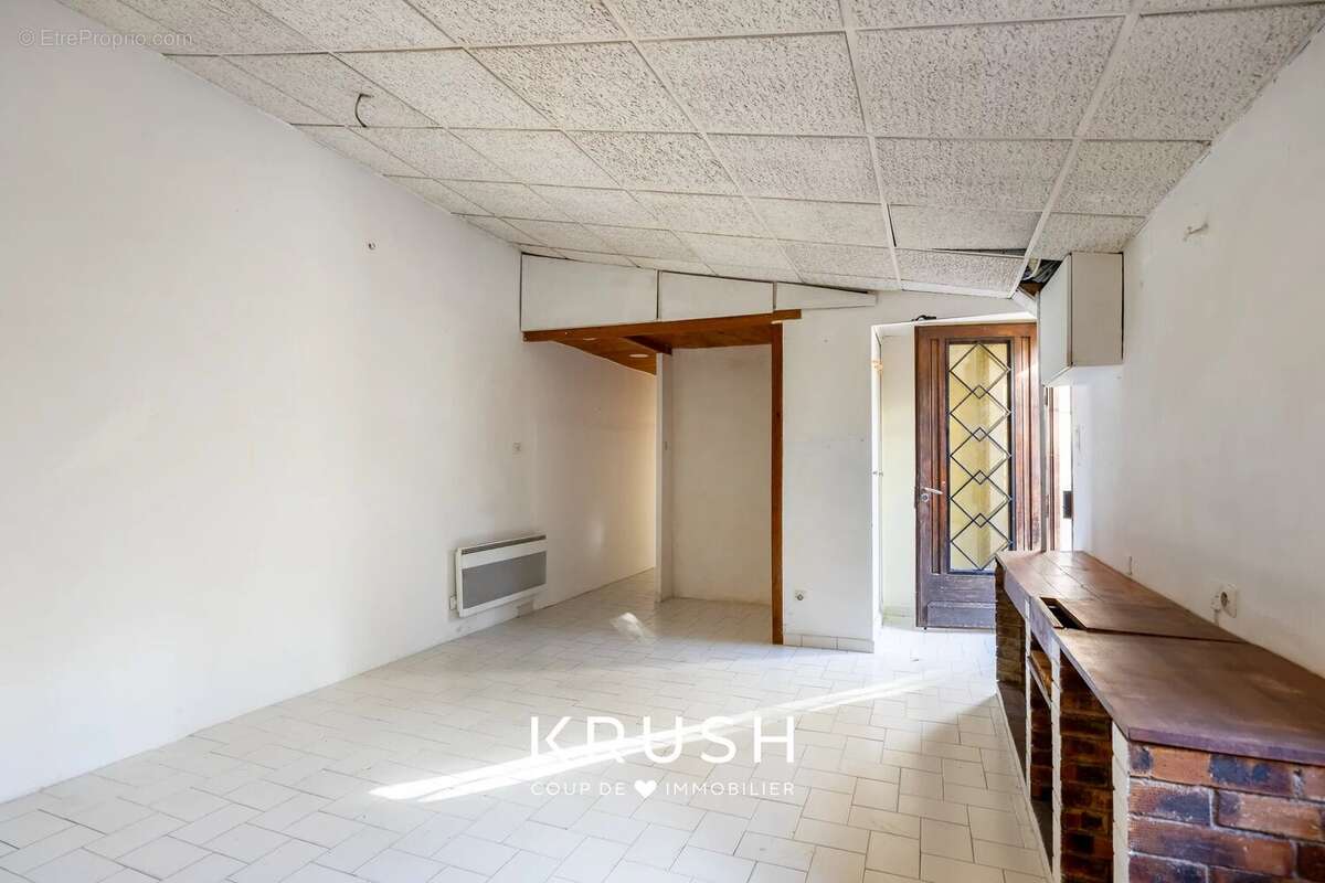 Appartement à MARSEILLE-7E
