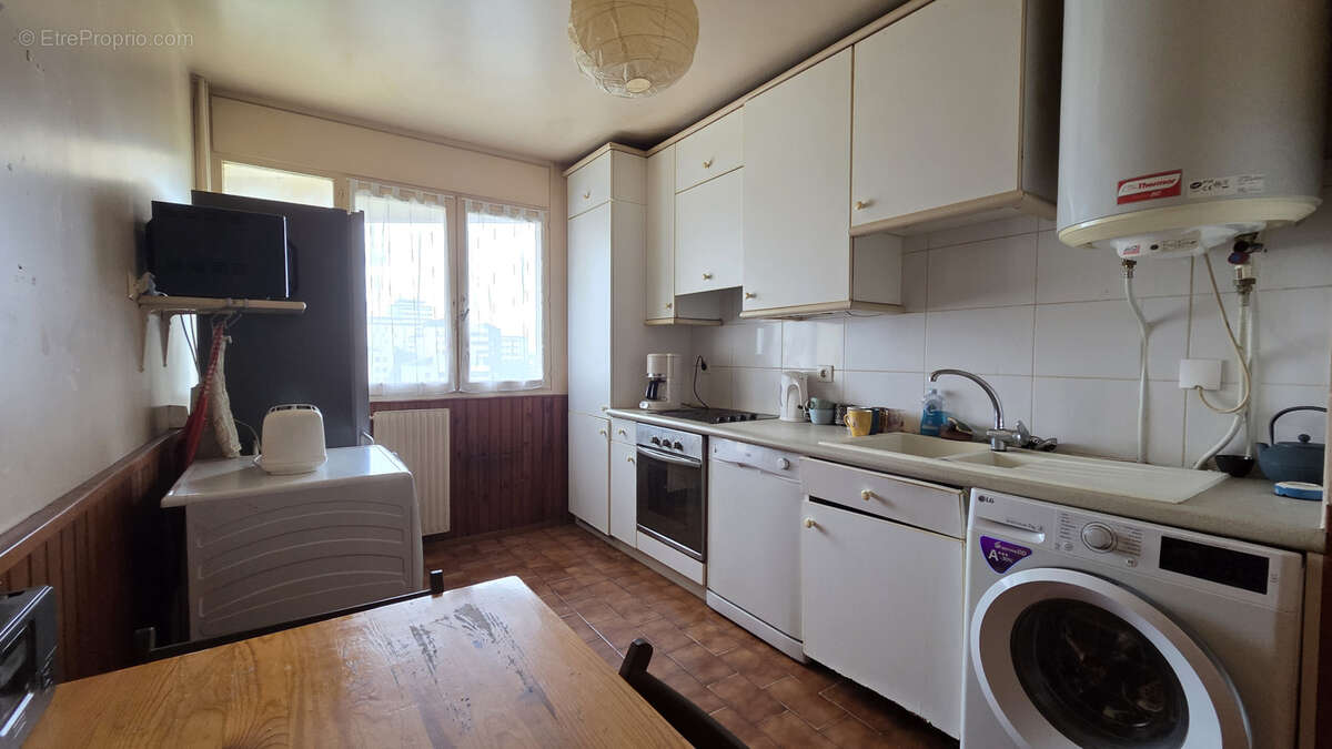 Appartement à BOISSY-SAINT-LEGER