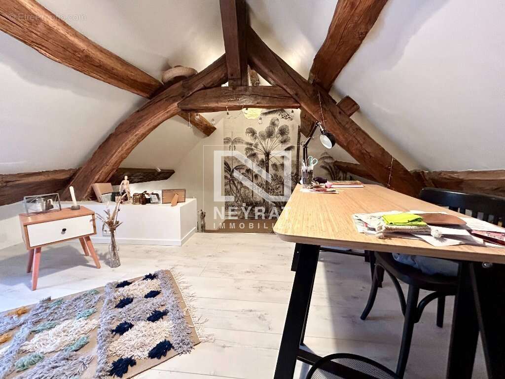 Maison à SENNECEY-LE-GRAND