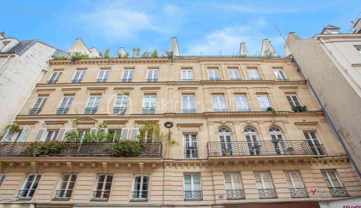 Appartement 107 m² à Paris-7e  - photo 2