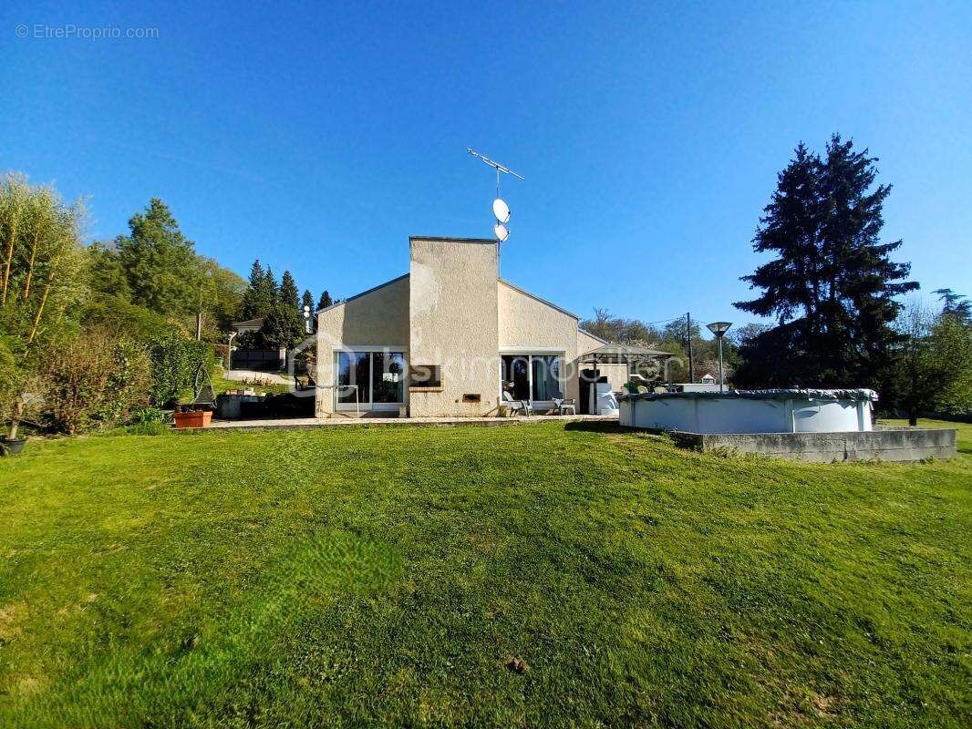 Maison à VILLENEUVE-SUR-BELLOT