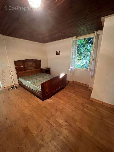 Maison à LE LARDIN-SAINT-LAZARE