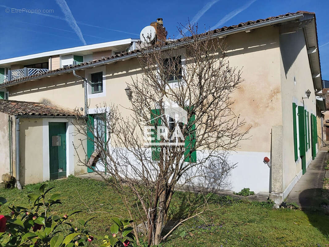 Maison à SAINTE-FOY-LA-GRANDE