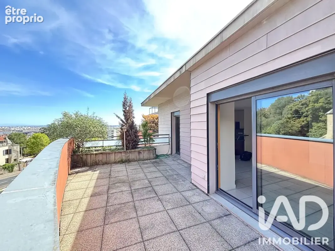 Photo 1 - Appartement à LYON-5E