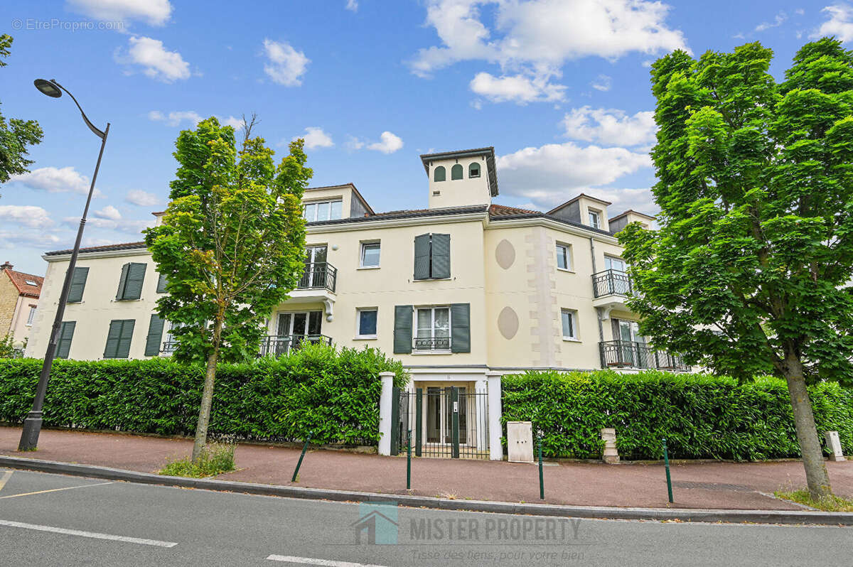 Appartement à RUEIL-MALMAISON